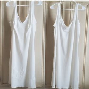 Women's White Vintage Embroidered Nylon Slip
